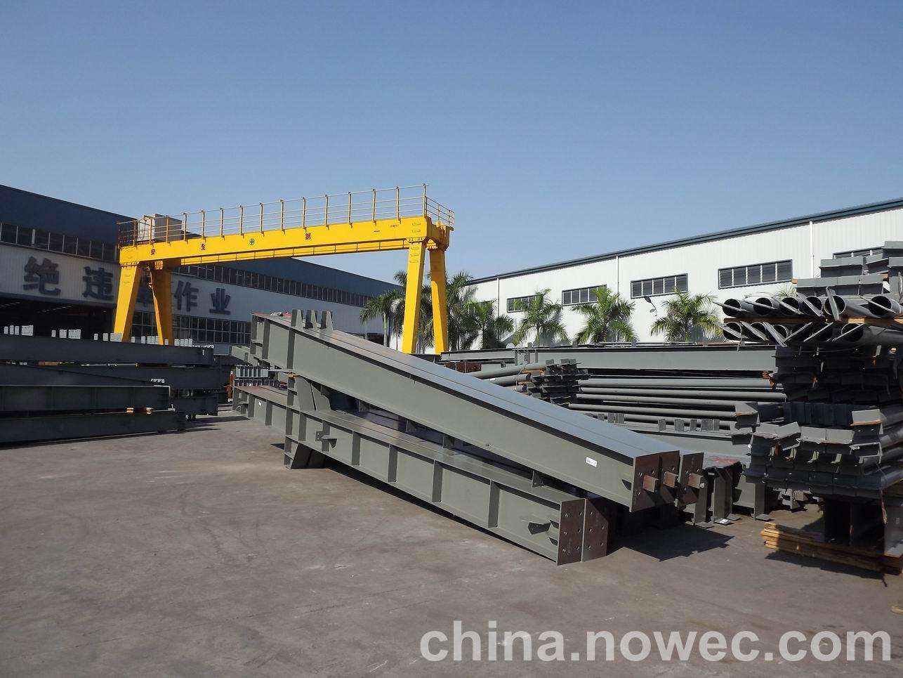 东丽网架工程中的分条(分块)吊装法